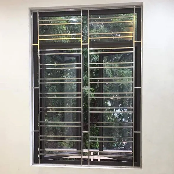 Mẫu chấn song cửa sổ inox hộp vuông 15x15mm sang trọng
