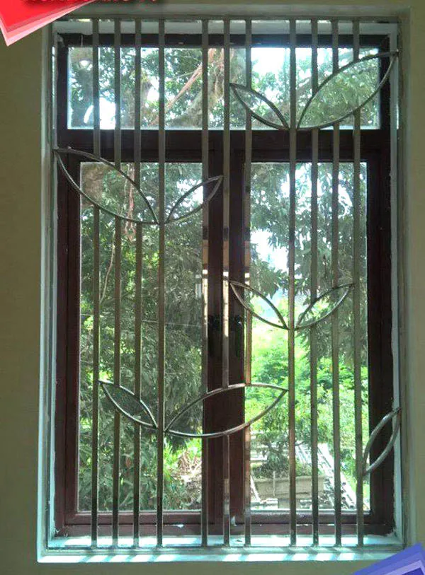 Hoa văn cửa sổ inox đơn giản mà hiện đại
