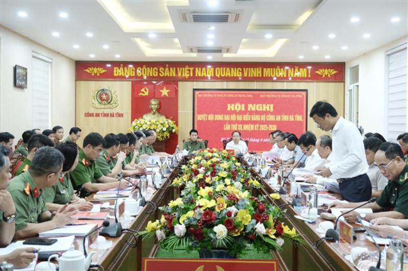 Cửa Phòng Cháy Chữa Cháy: Lá Chắn An Toàn Cho Mọi Công Trình 2 Cấu tạo cơ bản và chức năng của cửa phòng cháy chữa cháy trong công trình