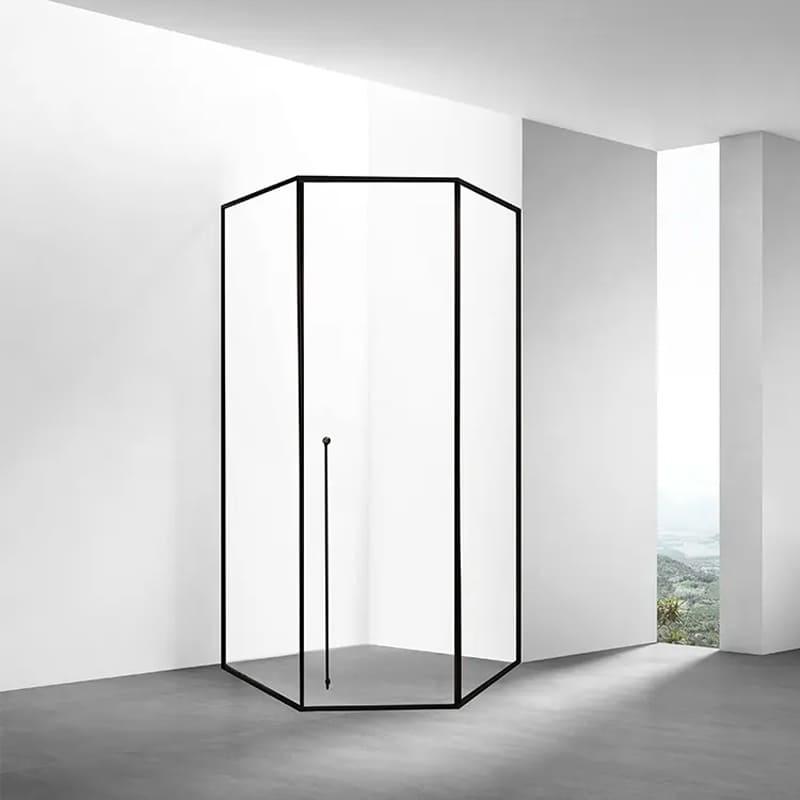 Cận cảnh các loại phụ kiện cửa sắt như khóa, bản lề, tay nắm chất lượng cao